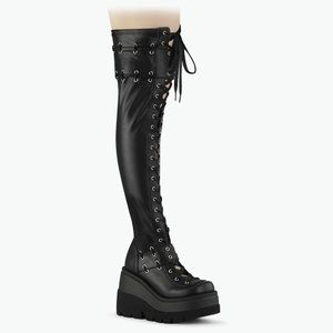Demonia Shaker 325 Boots